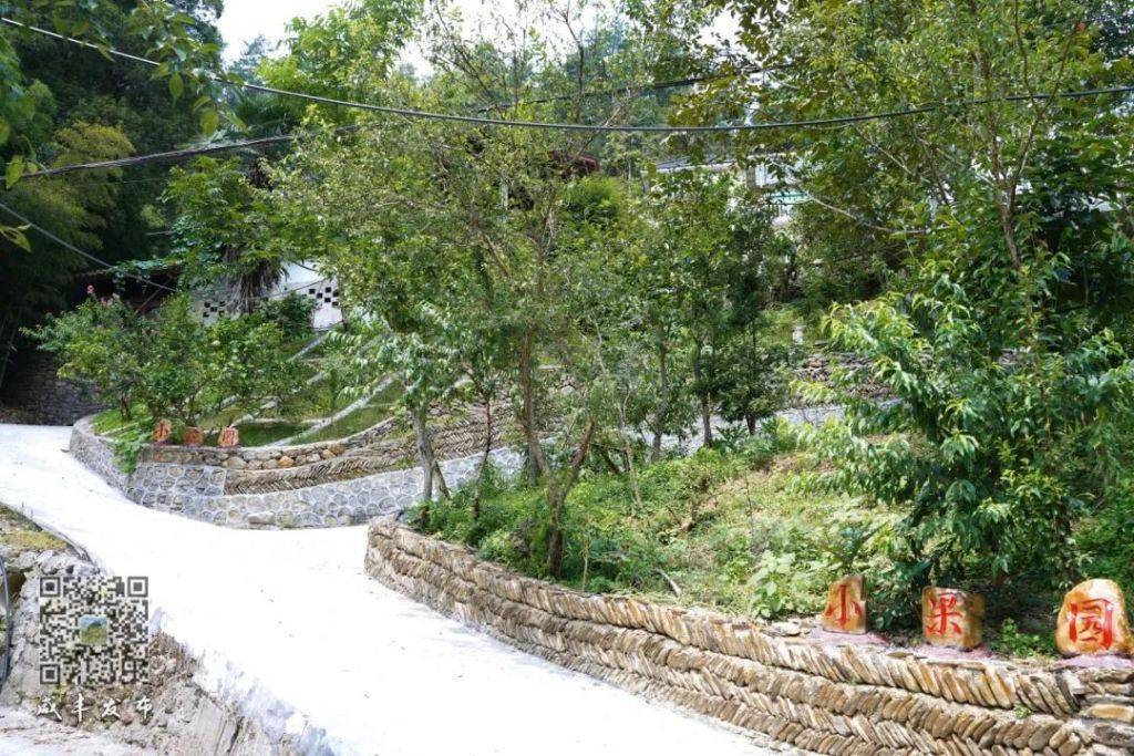 【村庄环境美】咸丰县小村乡羊蹄村:小坝院落让群众站在建设"c位"