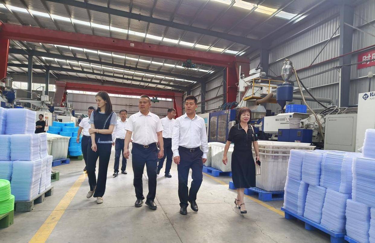 铜川市耀州区区委副书记,区长高岗一行人走访考察_合作_产业园区_姜总