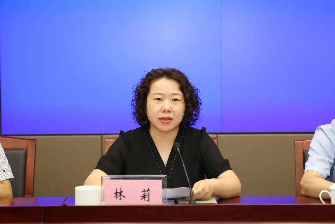 "省民政厅养老服务处处长林莉表示,该专区主要展示养老护理职业技能