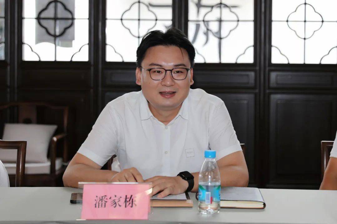 历史文化智,实地参观走访《平江图》碑亭,羿唐丝绸,董氏义庄小广场