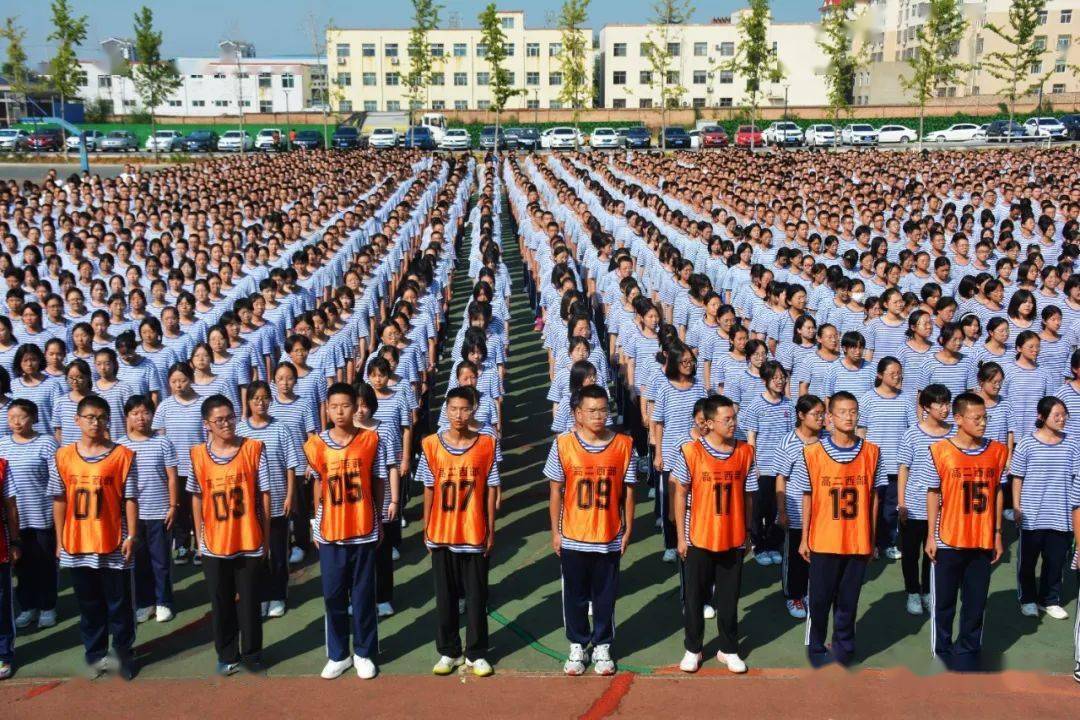 铭记历史·吾辈自强 | 海泉高中举行纪念"九·一八"主题升旗仪式_国耻