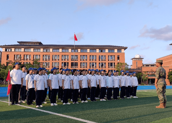 福州三中滨海校区高一年段军训纪实(一)_内务_宿舍_工作