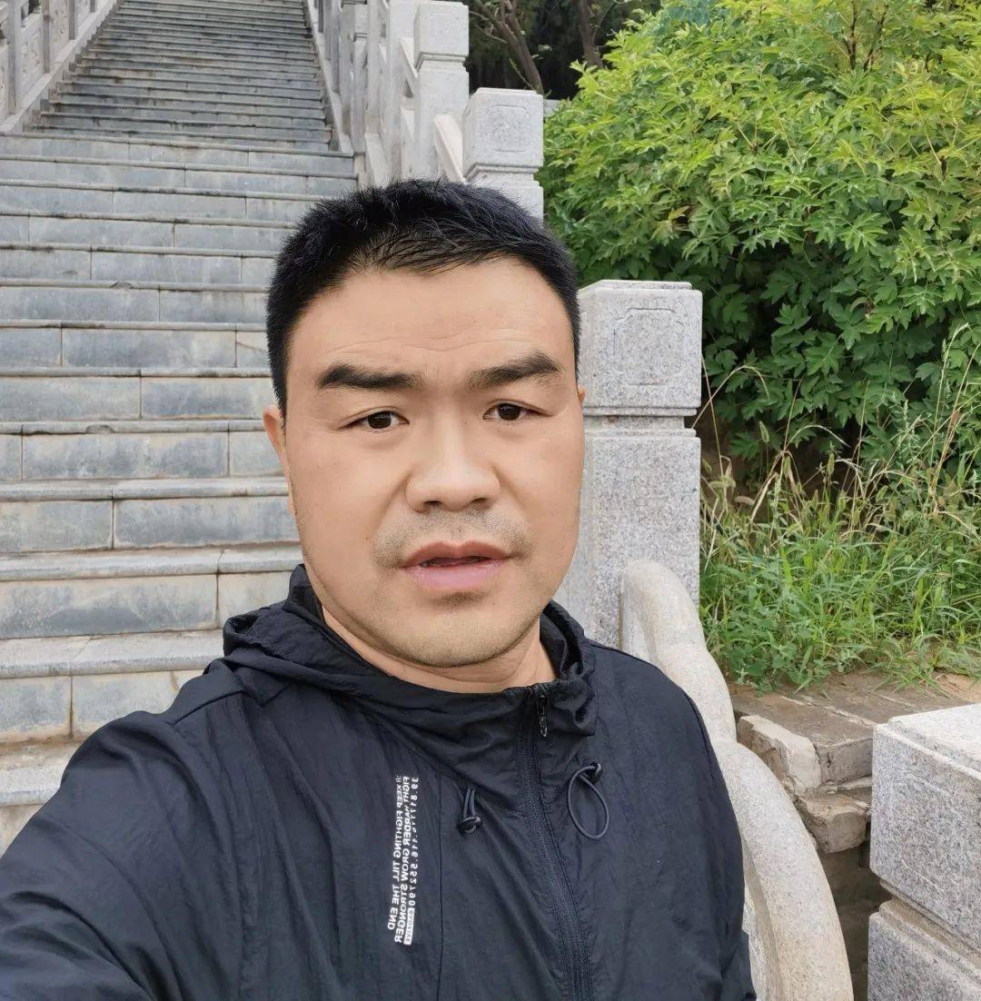 "金塔教育,老师好!"|王成:生命之中最快乐的是拼搏,而非成功.