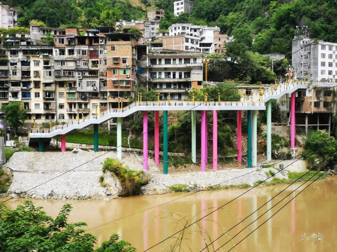 9月29日敬请期待— end —来源:盐津县文化和旅游局,大盐津返回搜狐