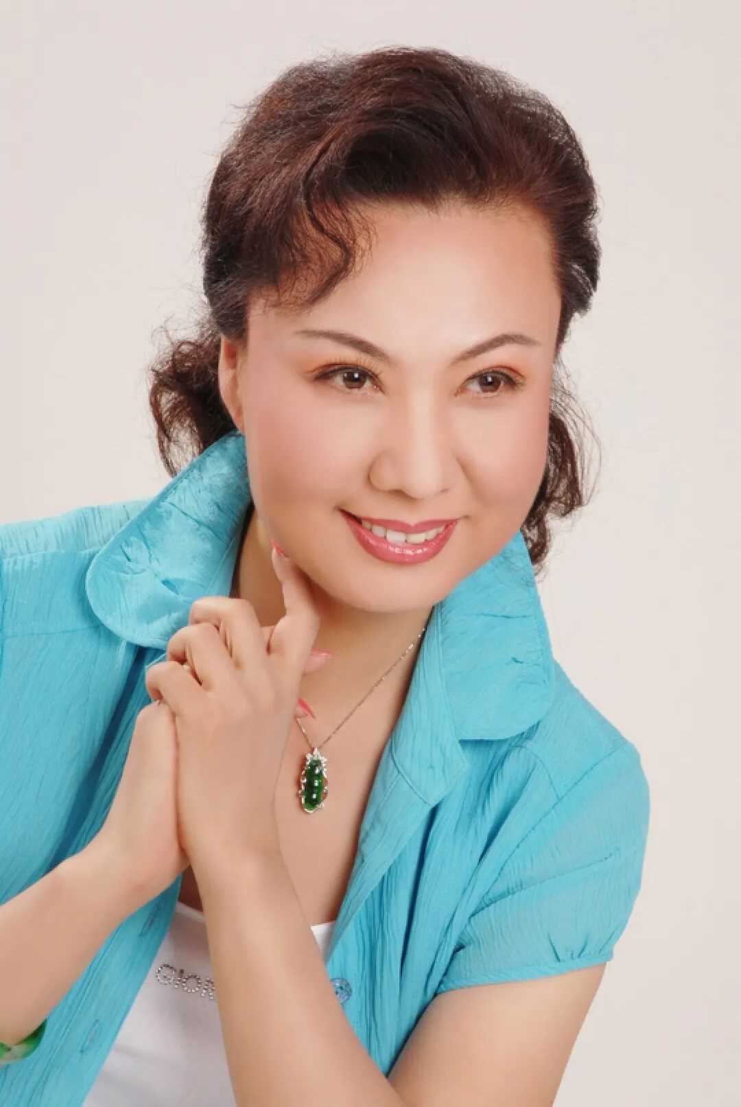 中国京剧女演员,当代张派名家,中国戏剧梅花奖的获得者,北京京剧院一