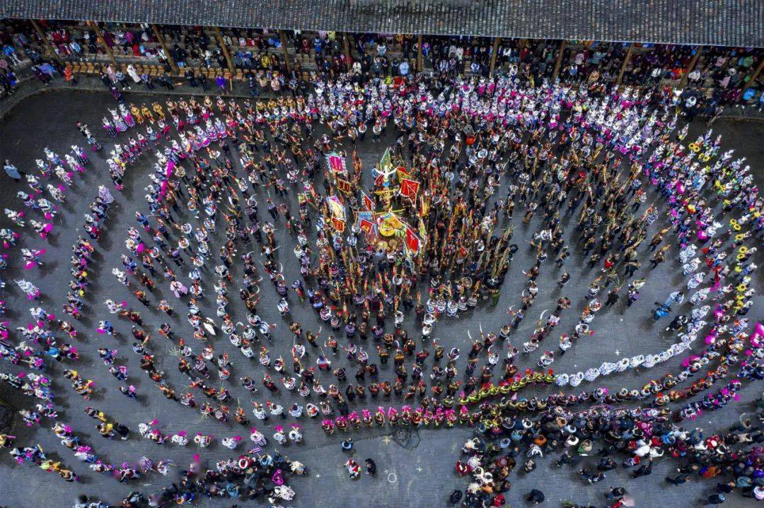 乡村文化——小记"文化特派员"的文旅志愿服务故事_陶昌誉_村民_火塘