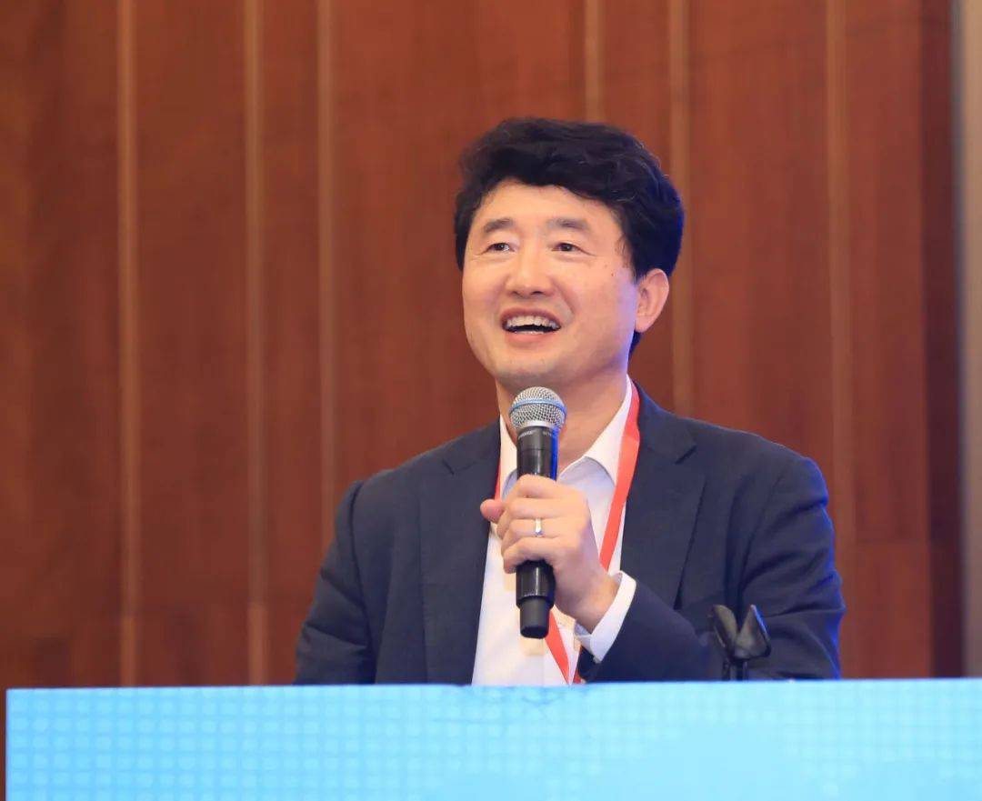 学术_辐射源_精神