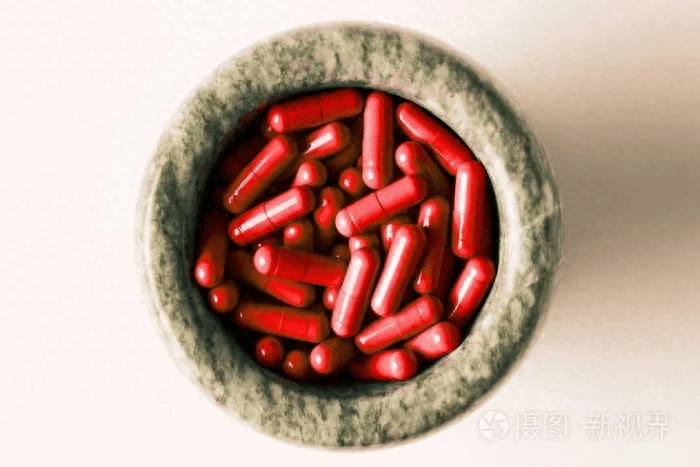 消栓通络胶囊具有有活血化瘀,温经通络之功效,主要用于血栓堵塞,气血