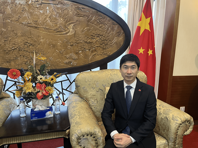 专访中国驻委内瑞拉大使蓝虎_马杜罗_深圳_的发展