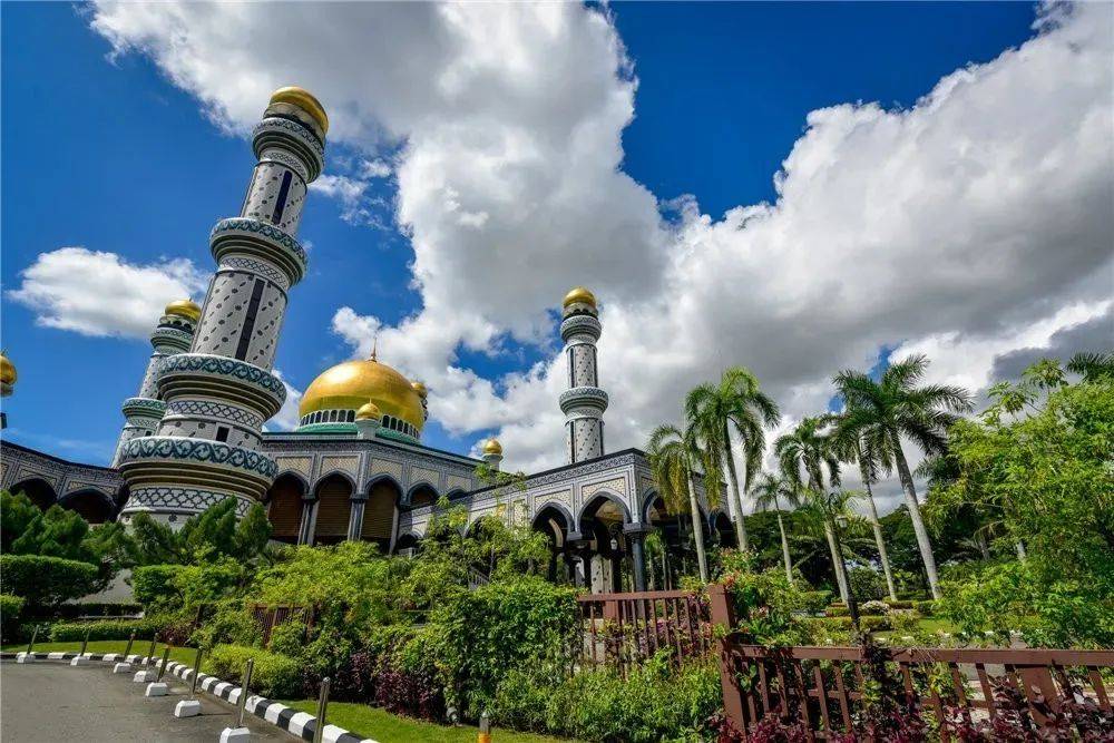 【出境游】探秘文莱_苏丹_清真寺_南宁