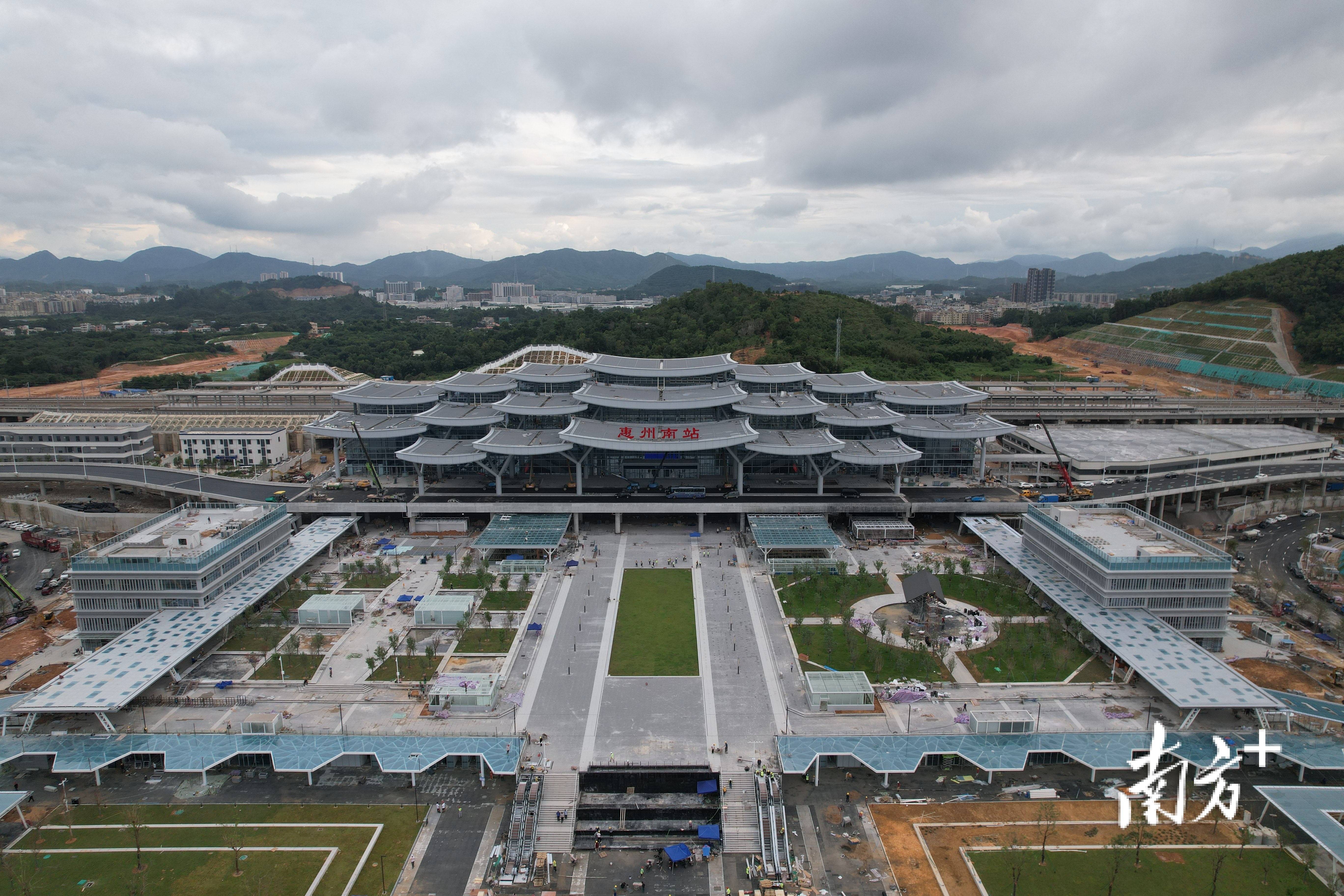 探营广汕高铁沿线车站:一站一景,打造未来新地标