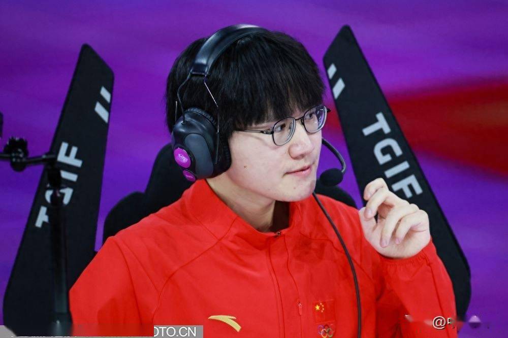 电竞王者荣耀四分之一决赛 中国队2比0战胜缅甸队_比赛_选手