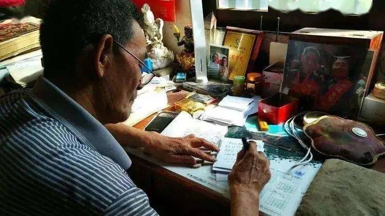 榜样的力量丨中国好人黄献阔:免费行医65年,资助40个