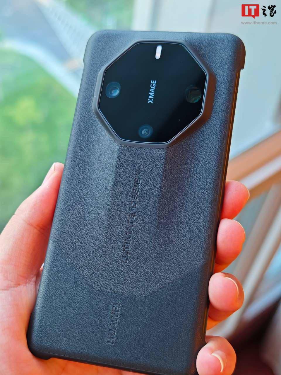 【it之家开箱】华为 mate 60 rs 非凡大师手机图赏,独特星钻设计_官方