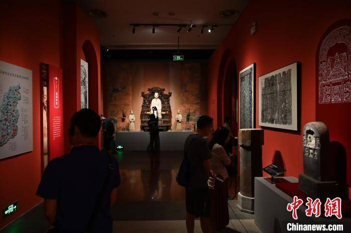 "观妙入真:永乐宫艺术展"亮相广州_展览_参观者_陈楚红