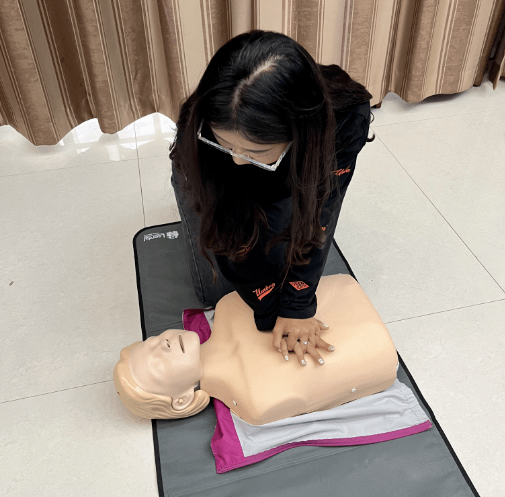 内蒙古自治区教育厅开展心肺复苏(cpr aed)应用技能培训
