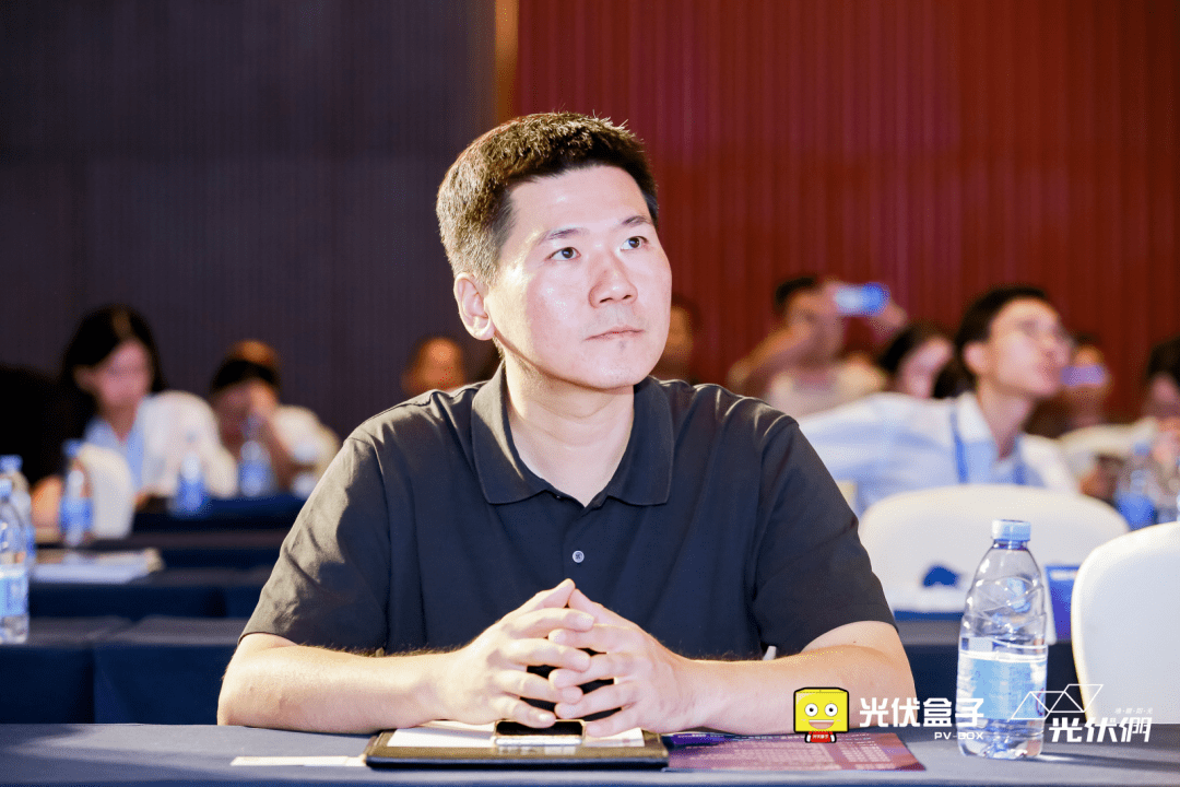 part 8协合新能源集团能源互联网总监,协合运维副总经理朱永峰以《让