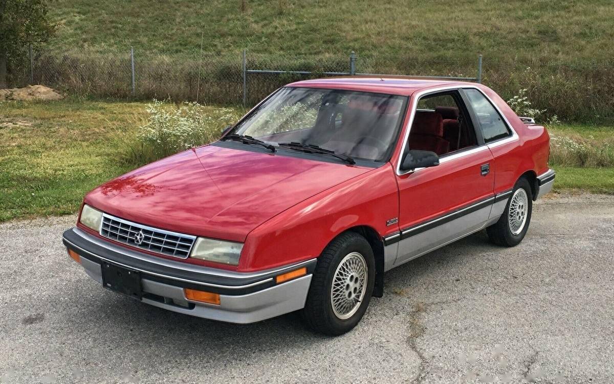 对日系车挑战推出的美系紧凑型车-普利茅斯太阳舞_搜狐汽车_搜狐网