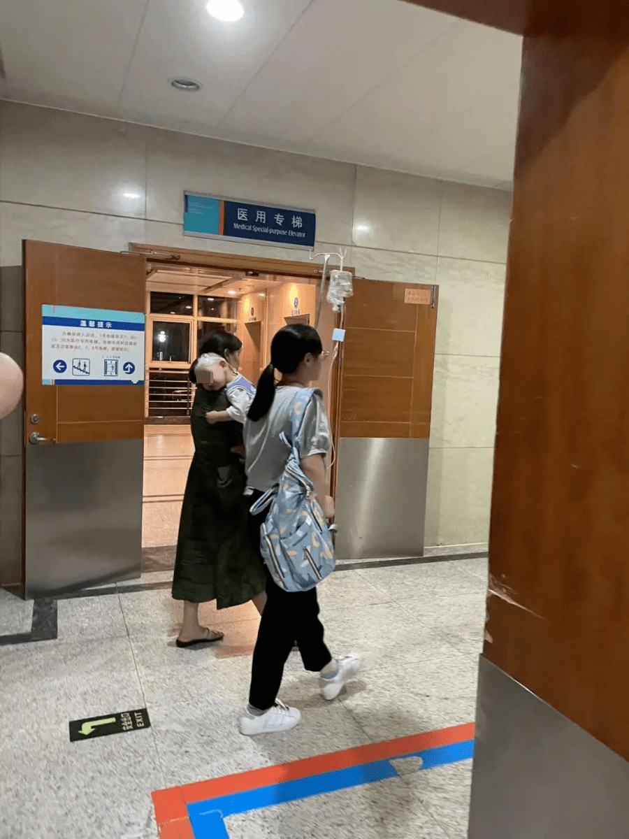 最近嘉兴儿科急诊天天晚上爆满!