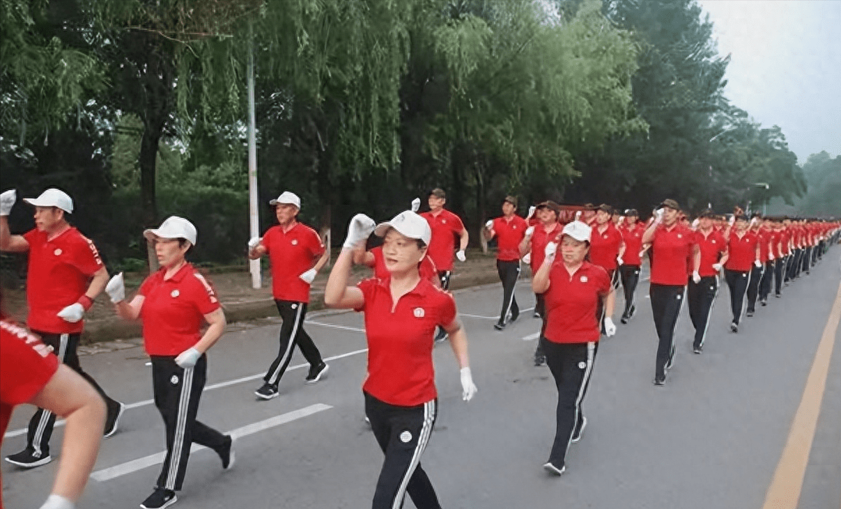 暴走卡车美少女神马影院_暴走团兴起原因_暴走团为何人人喊打