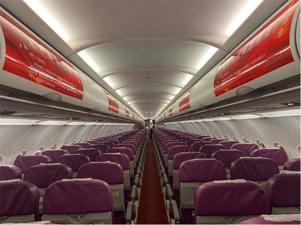 国庆假期搭乘这个主题航班 可领取书籍和小礼品_航空_精神_飞机