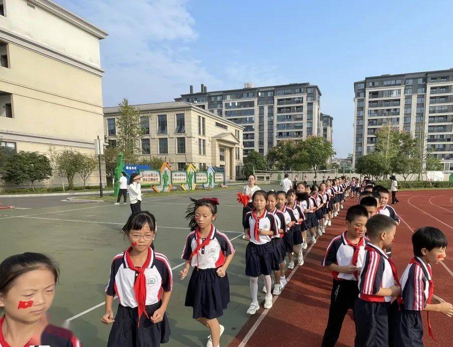 【白沙小学61学生活动】请党放心 强国有我——柯城区白沙小学迎