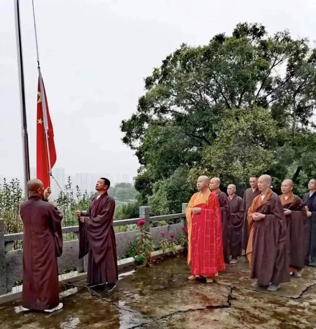 苍南祥云寺火灾图片