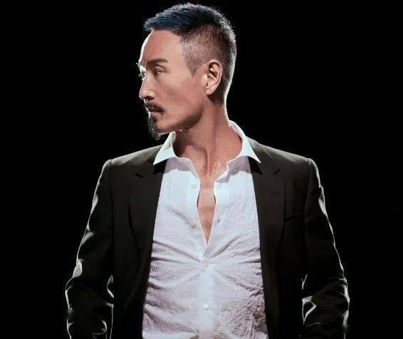 周启生_顾嘉辉_公司