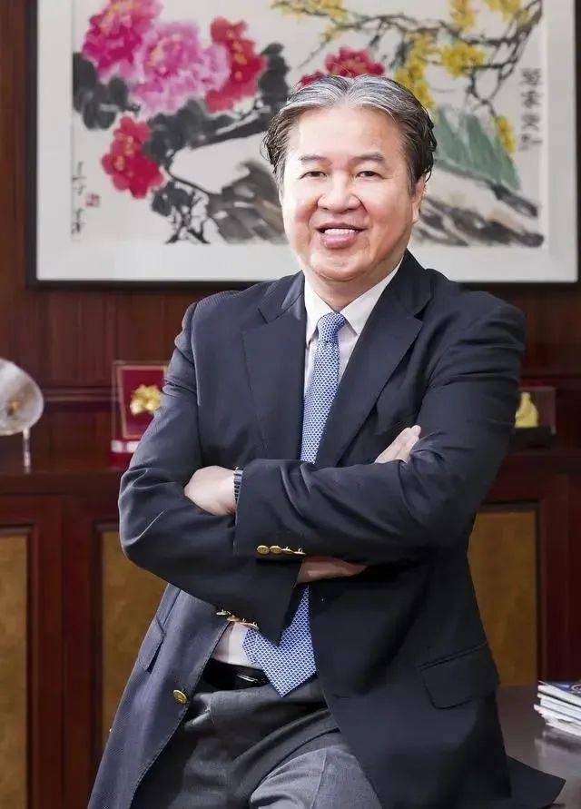 伯恩光学创始人杨建文:以破为立,书写传奇_玻璃_盖板_行业