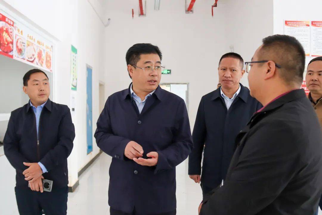 胡书龙到河镇乡调研督导巩固拓展脱贫攻坚成果同乡村振兴有效衔接等