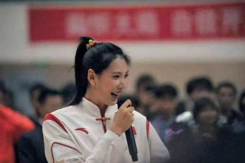 快来看~奥运冠军闪现山西工院!_郑姝音_田径_跆拳道