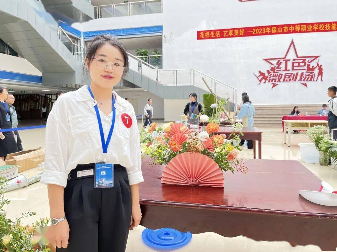 的杨荣竞,车身涂装(涂漆)项目的张定敏,导游服务技能教学项目的寸海艳