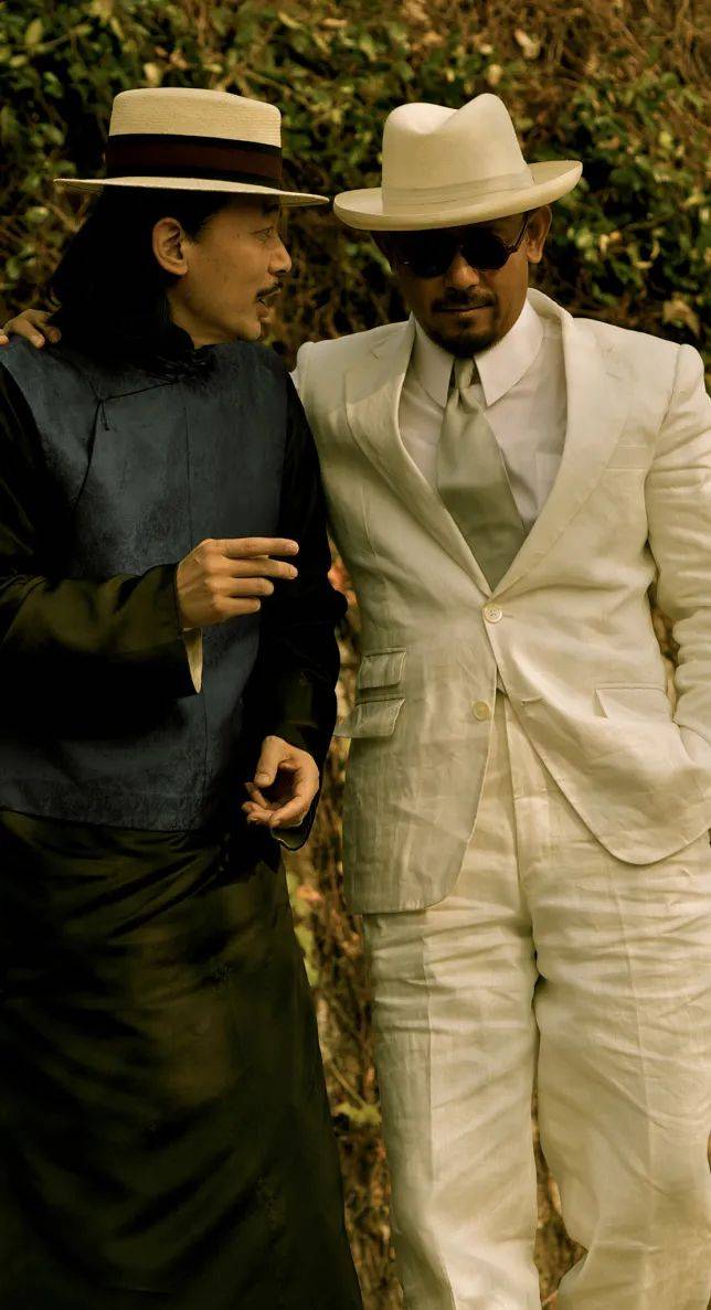 刘嘉玲导演:姜文悍匪张牧之摇身一变化名清官"马邦德"上任鹅城县长