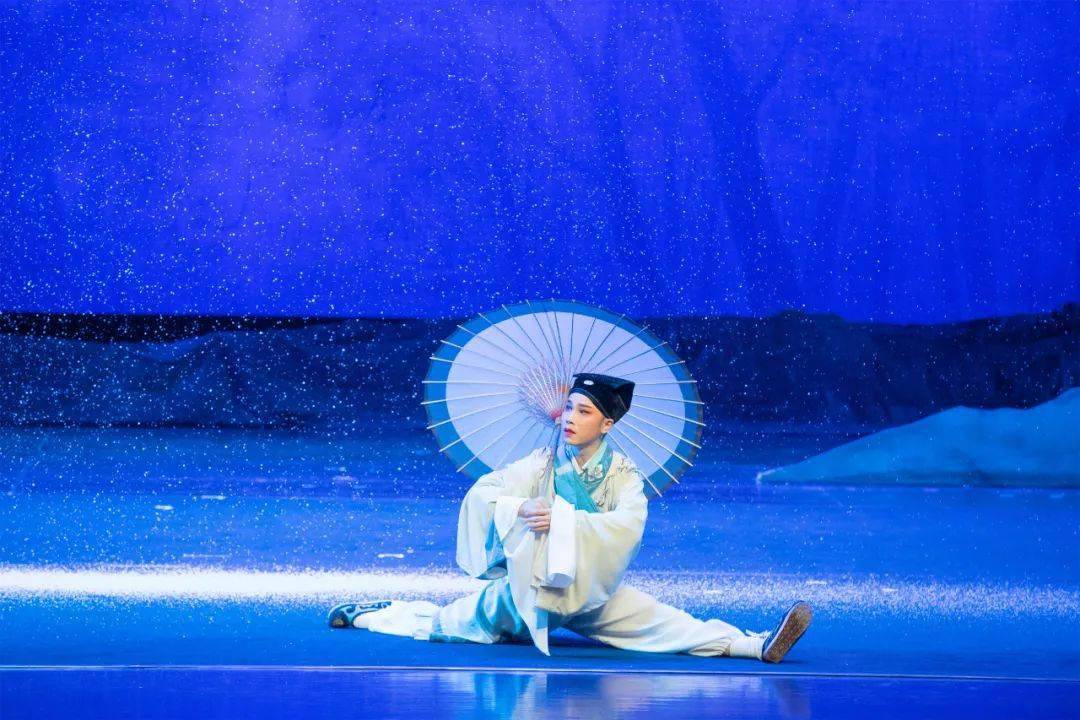 "小王彬彬"父子同台,共演锡剧《珍珠塔》_演出_戏剧_方卿