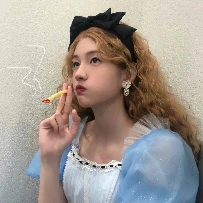 头像| 韩系小众wechat头像 676767_男女_来自_网络