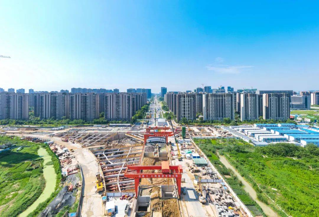 地铁6号线一期工程奥体中心北站施工现场为大徐州便利的交通点赞!