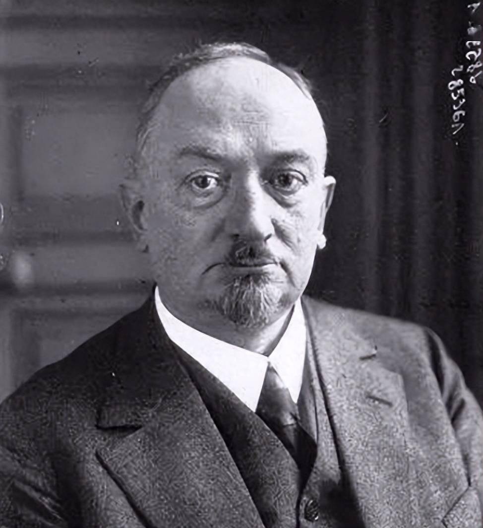 外蒙古独立真相:2个师可剿灭"白军",张作霖如何把机会让给苏俄?