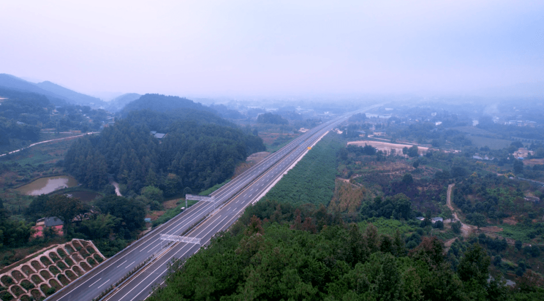 铜安高速公路图片