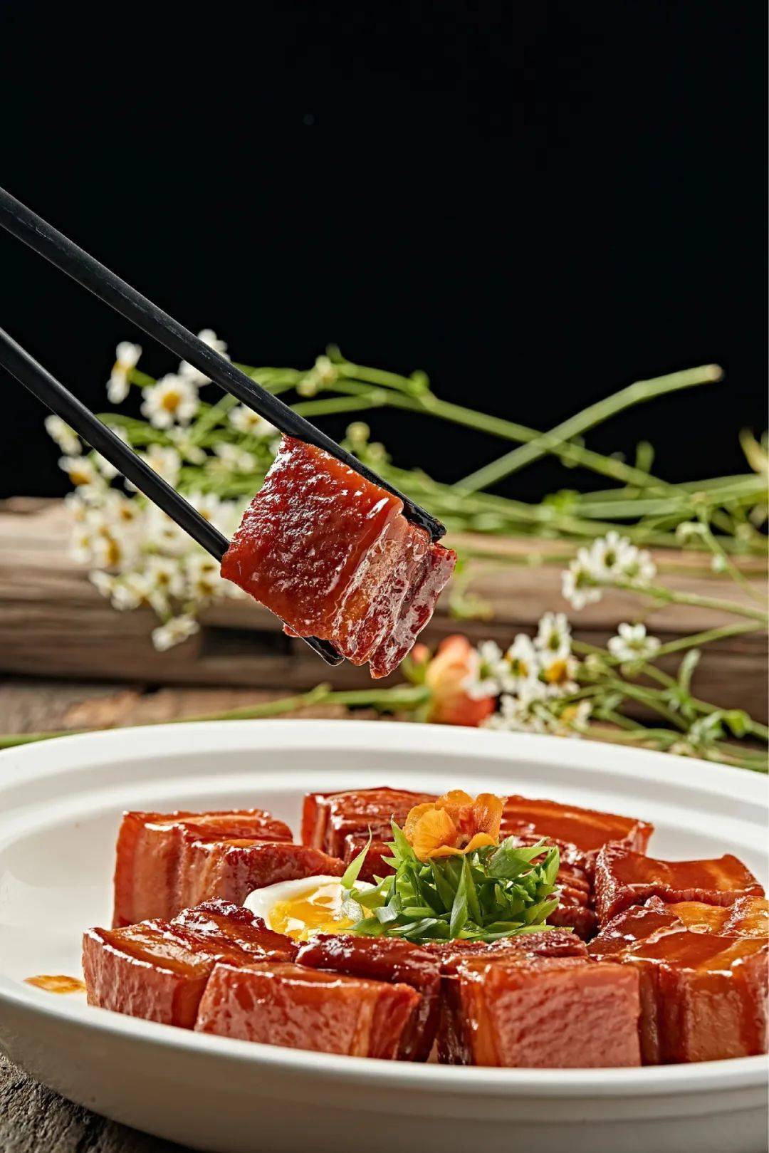 融合风味菜,特点明显_干辣椒_调料_小火