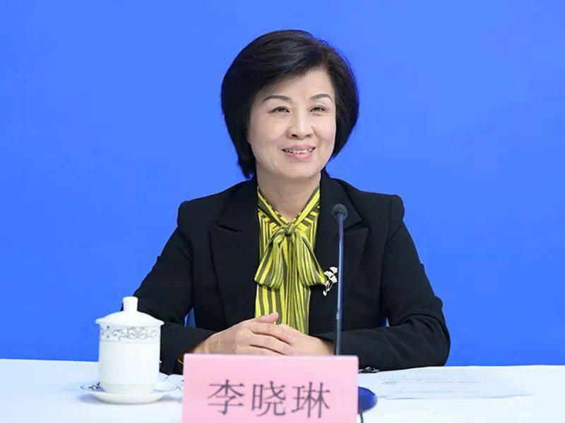 水利部副部长陈敏介绍有关情况,并和规划计划司司长张祥伟,水利工程