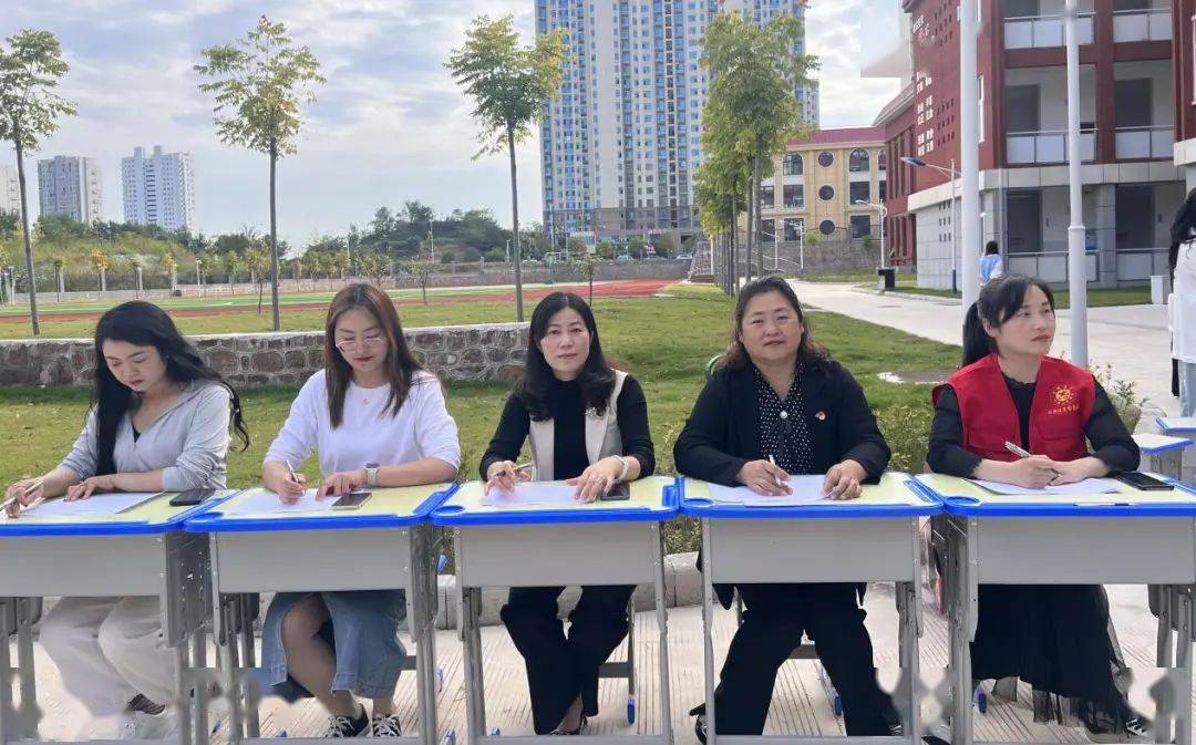 【梅园德育】 课堂礼仪展风采 文明创建我助力—梅园路小学教育集团