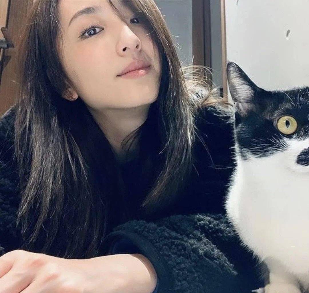 还记得《想见你》的柯佳嬿吗?三观好正哦!_柯姐_搭档_状态