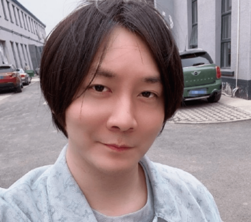“虎牙S级主播”被1.8亿挖走!?将代言新手游!众人表示难以置信!_张大仙_宝宝_因为