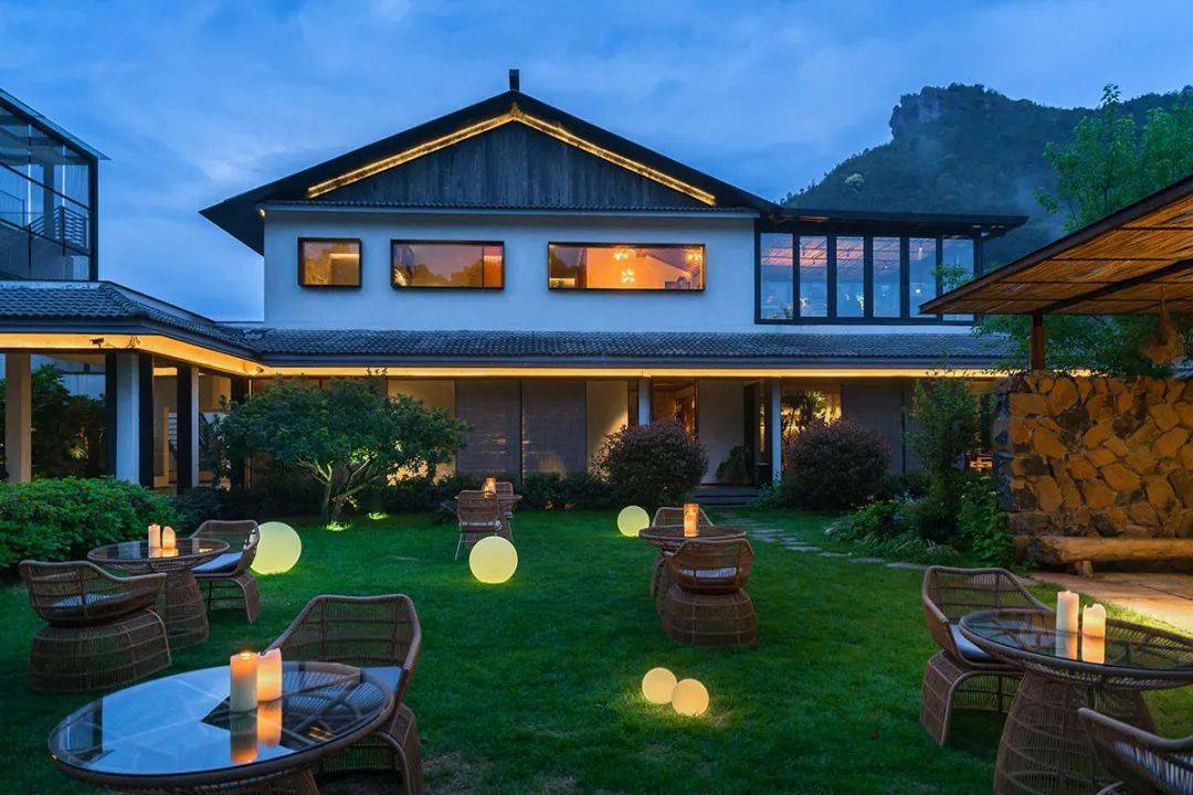 金秋大促直降061100 ,061799/2晚,浙南秘境缙云丽舍,含高铁接送