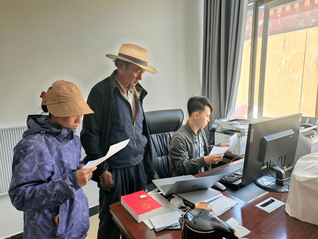 "援"定西藏丨传好接力棒 ,续写援藏情_普兰县_伍穗生_法律