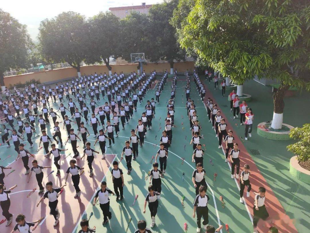 活力校园,助力成长——记东风小学参与"2023年勒流街道中小学阳光体育