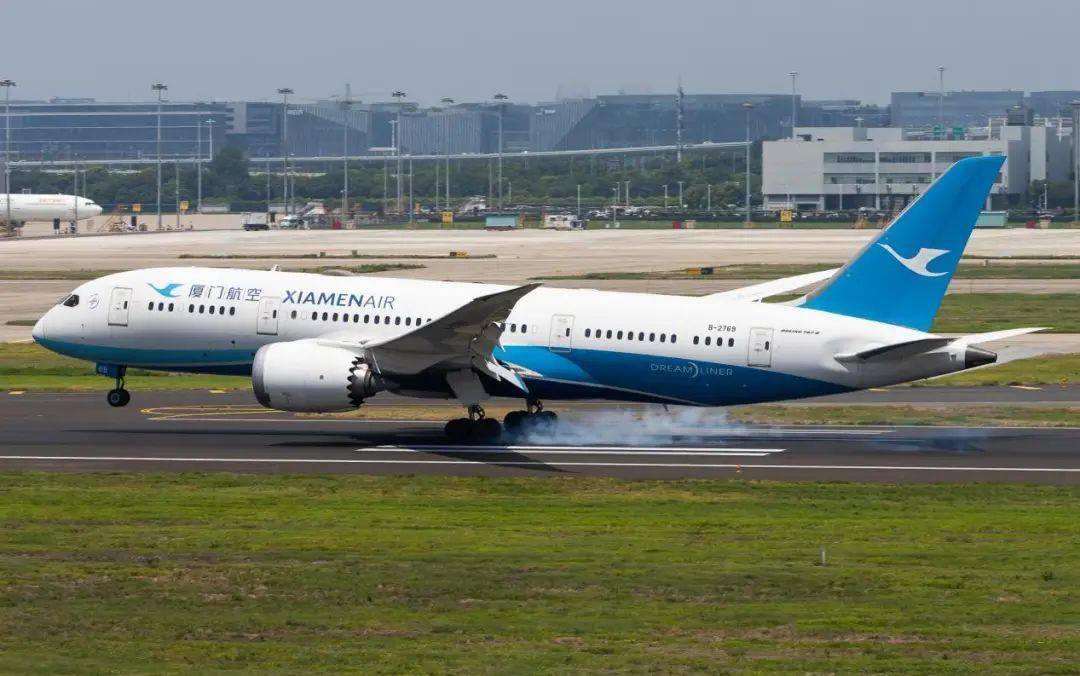 厦门航空:忧喜交加!_南航_航空公司_盈利