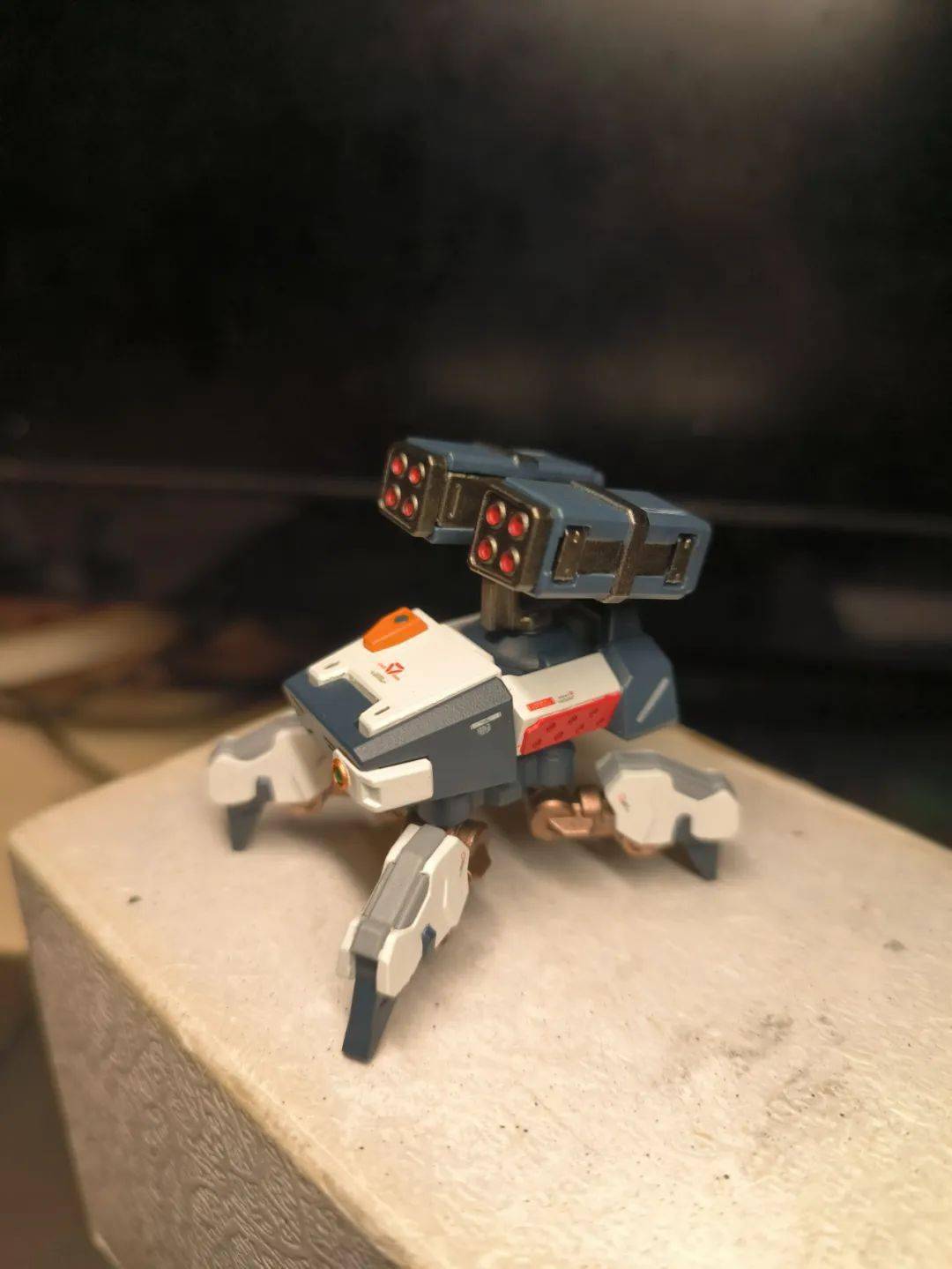 巴巴托斯变成喷射战士,这应该是游乐场装备了吧……强尼·莱汀专属