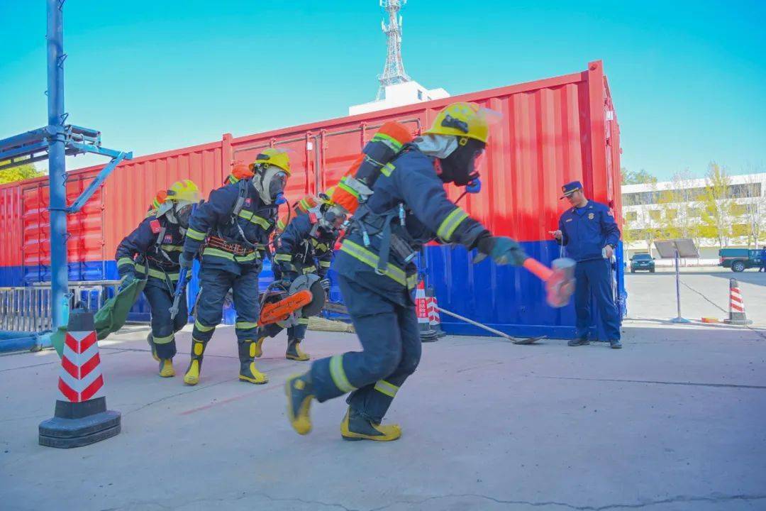 极限——置身"铜城消防铁军"实战化比武竞赛看实战能力up_指战员_科目