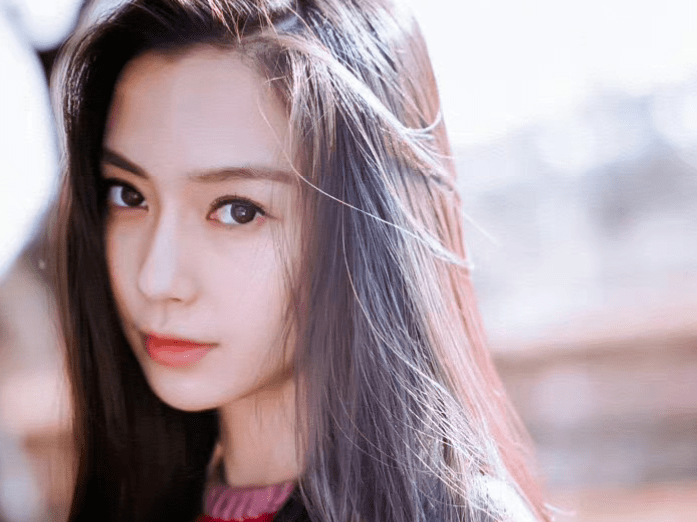 angelababy卖房跑路了?陈牧驰厚脸皮复出?某女星踩着别人上位?